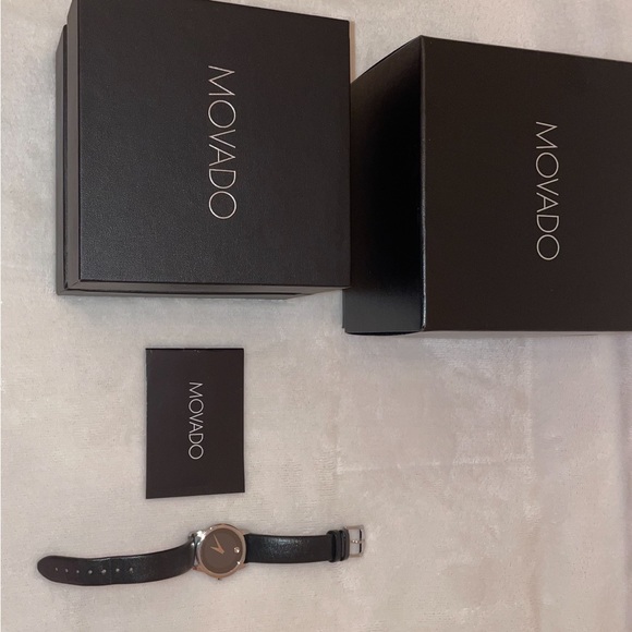 Movado Museum Classic Ladies watch - Picture 5 of 10